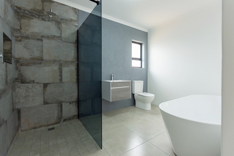 3 Bedroom Property for Sale in Myburgh Park Western Cape